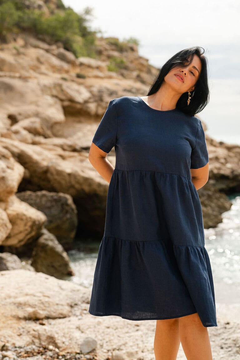 Nakoa Olivia Kerrosmekko pellava Oxford navy